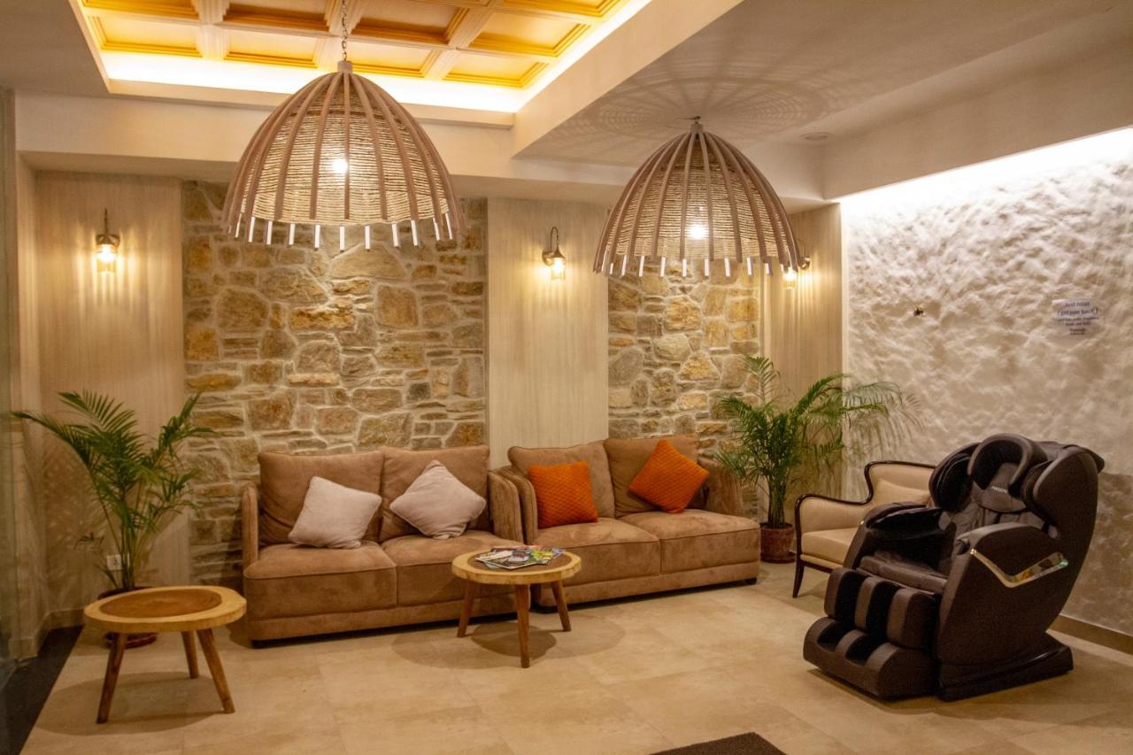 Arushi Boutique Hotel Kathmandu Esterno foto