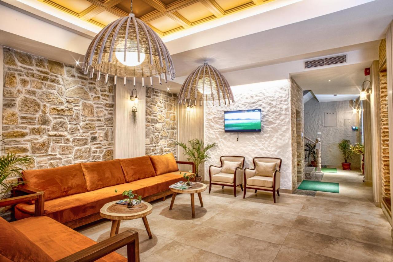 Arushi Boutique Hotel Kathmandu Esterno foto